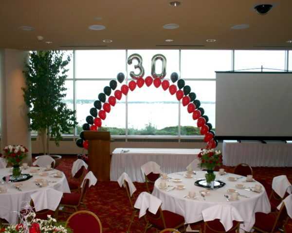 30th birthday balloon arch