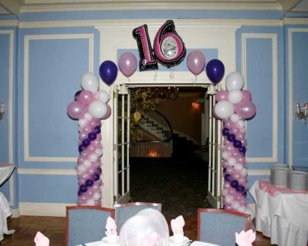 Balloon-columns-near-madison