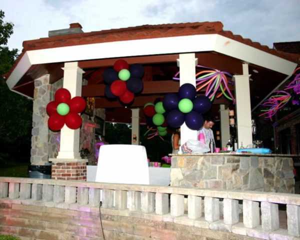 Bar Area Side View