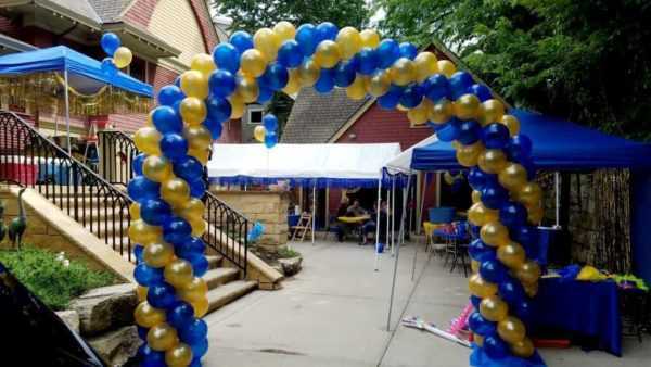 Blue Gold Grad Arch
