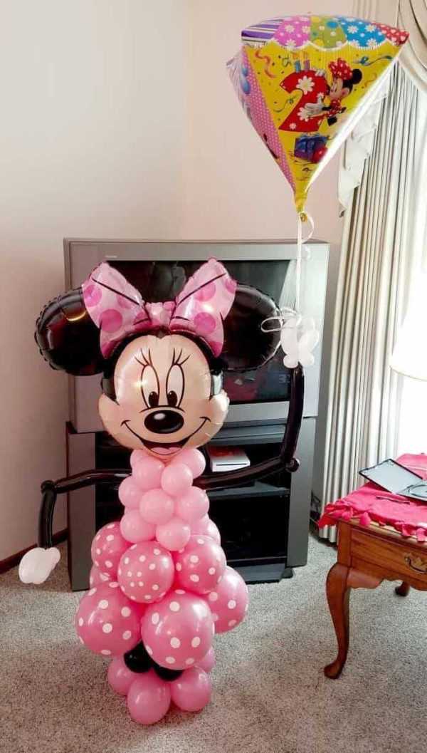 Single Minnie Mouse Sculpture