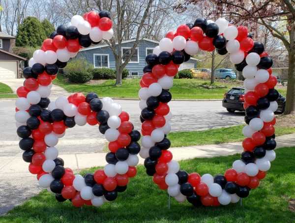 Do you need a large set of numbers for a special event, B-Day, anniversary or other milestone? Let us build these huge balloon numbers that stand around 9 feet tall when completed for your next special event.