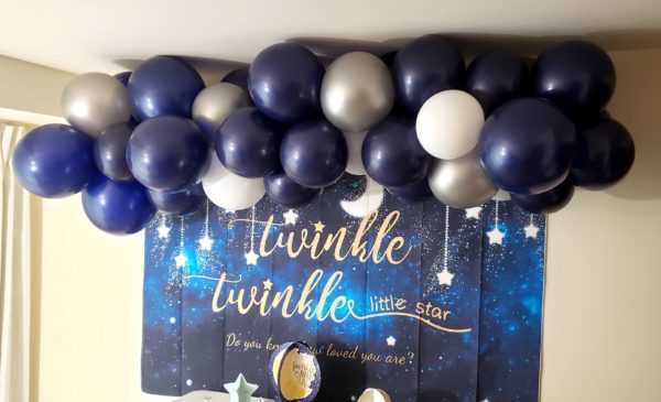 Do you need a special color or themed Organic balloon garland for a virtual event you're holding? Let us create one of these very popular organic balloon garlands in your favorite colors or theme colors.