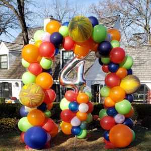 Do you need a very special organic balloon arch to help celebrate a Birthday? Let us create an arch like this in your favorite colors to make for a great display.