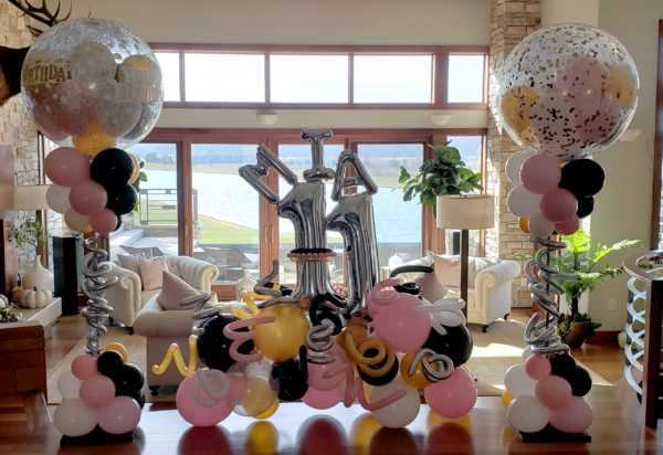 Do you need a very special Birthday display? Let us customize & create a Birthday display that is ure to Wow that birthday person in your life.